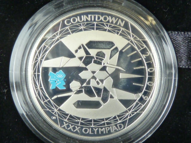 5 Pounds 2009, etue, certifikáty