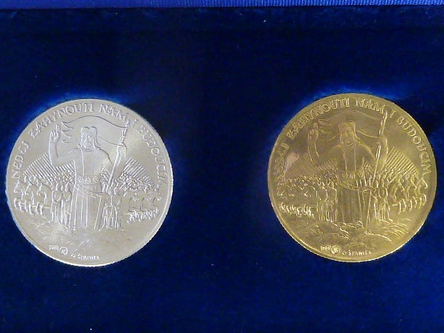 2017, Mincovňa Kremnica, sada medailí na 1000.výročí smrti sv. Václava, Au 0,986, 10g, Ag 0,999, 10g, náklad 120 ks, číslované certifikáty, číslo "55" , společná etue, certifikáty, celkem