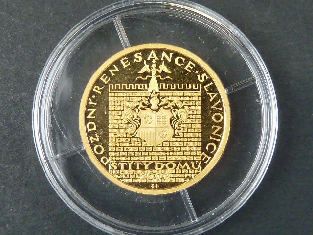 2000 Kč 2003 Pozdní renezance - štíty domů ve Slavonicích, proof, etue, certifikát, bezvadný stav