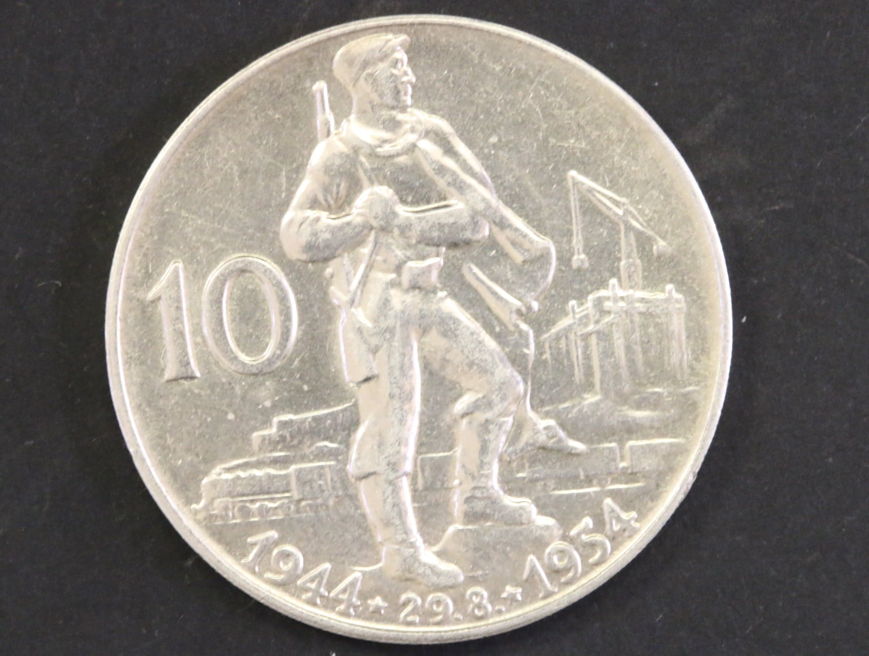 10 Kčs 1954, 10. výročí Slovenského národního povstání