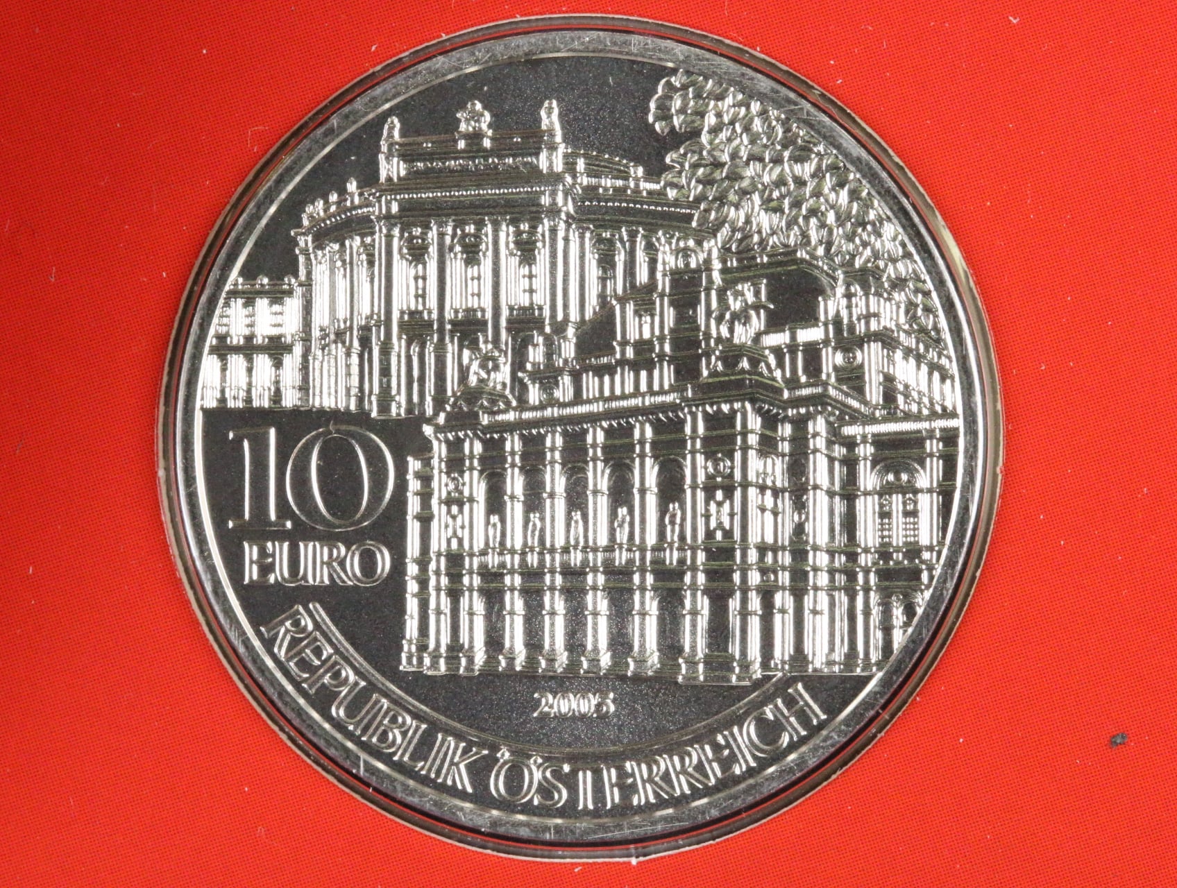 10 Euro 2005 Wuedereröffnung von Burg und Oper, Ag 0.925, 17.30 g_