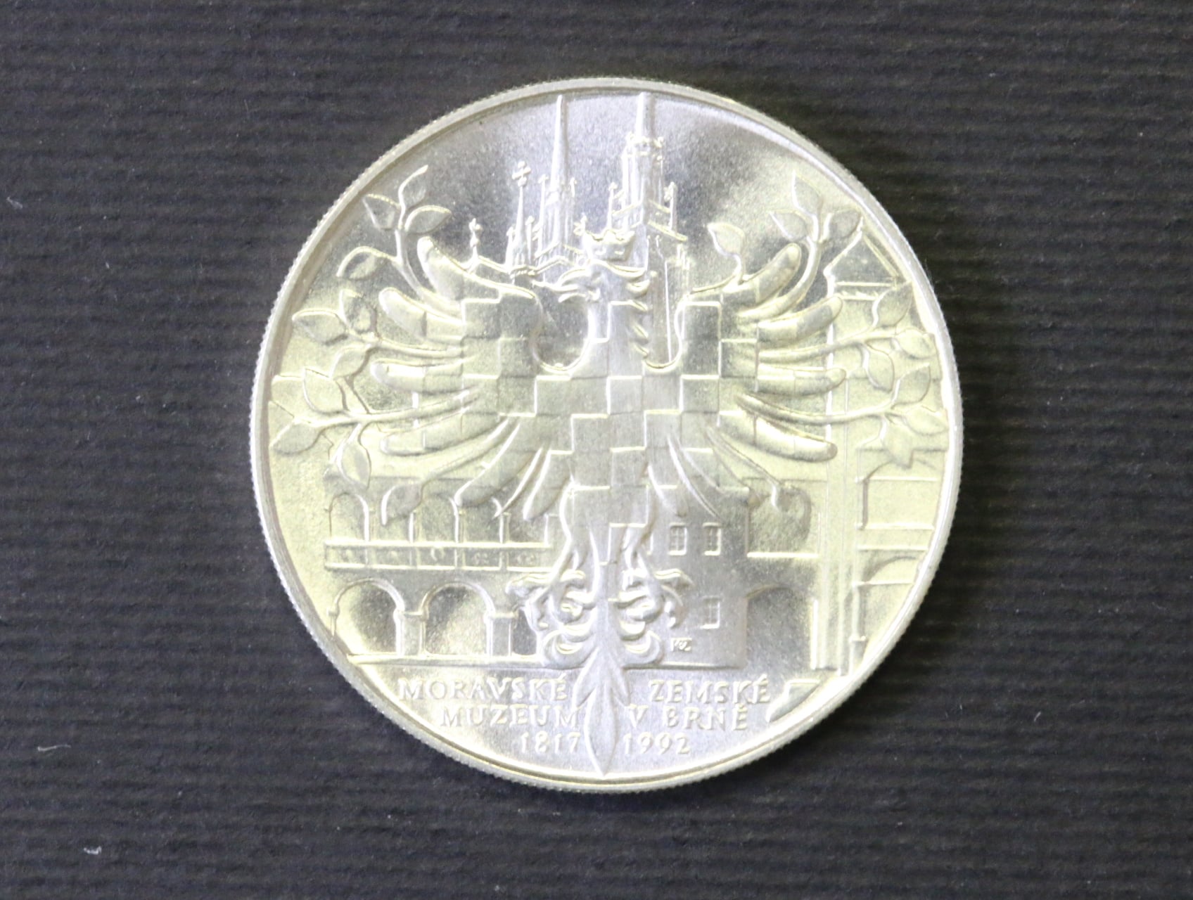 100 Kčs 1992 175. výročí založení Moravského zemského muzea v Brně_