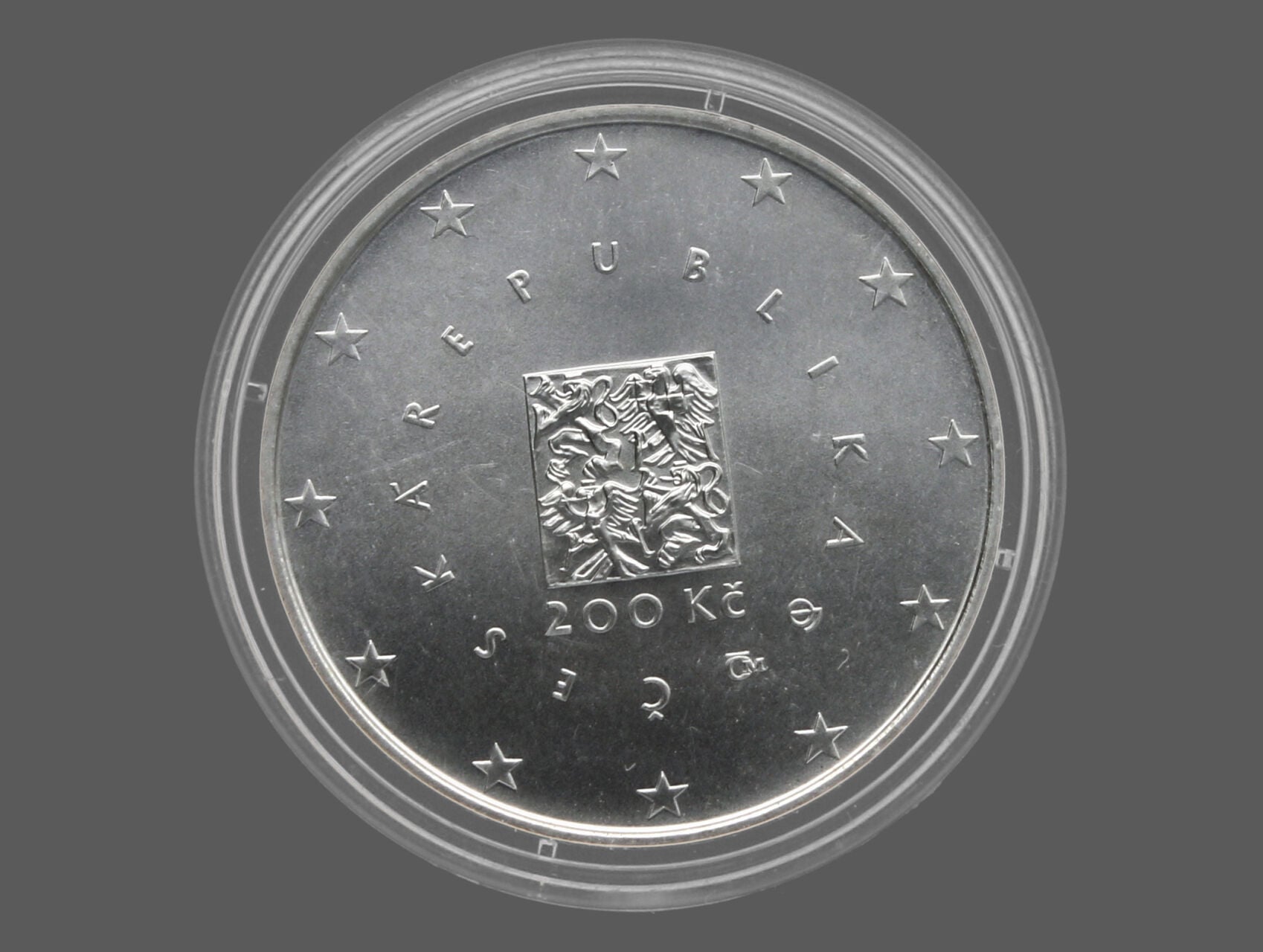 200 Kč 2004 vstup ČR do EU_