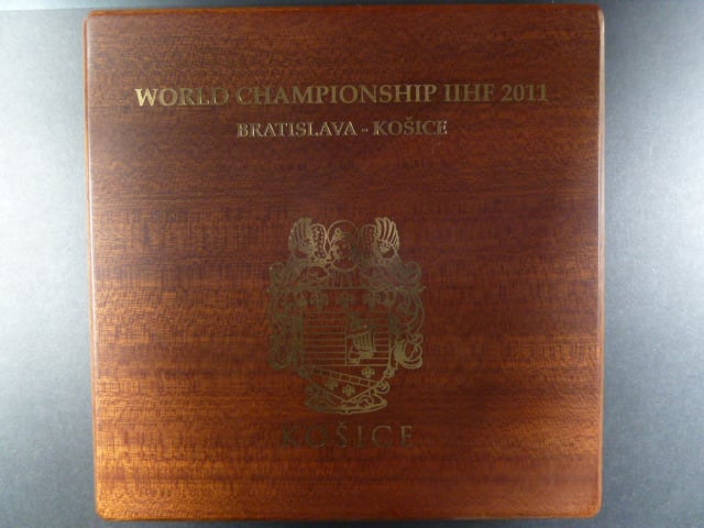 2011 sada Majstrovstvá sveta IIHF world championship Bratislava Košice, sada proof v dřevěné etui
