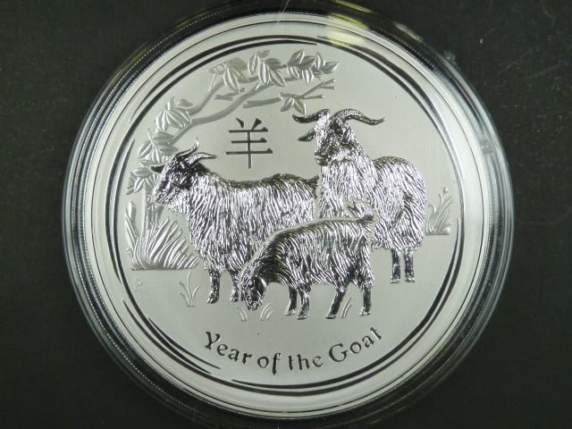 30 Dollars - 1 Kg Ag - Rok kozy 2015, kvalita proof, Ag 999/1000, 1000g, etue
