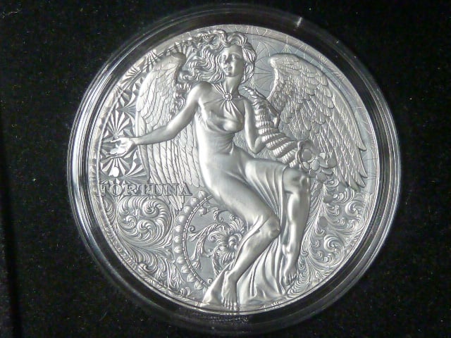 2000 Francs 2021 Fortuna, Ag 999, 2 OZ, náklad 500 ks, vysoký reliéf, etue