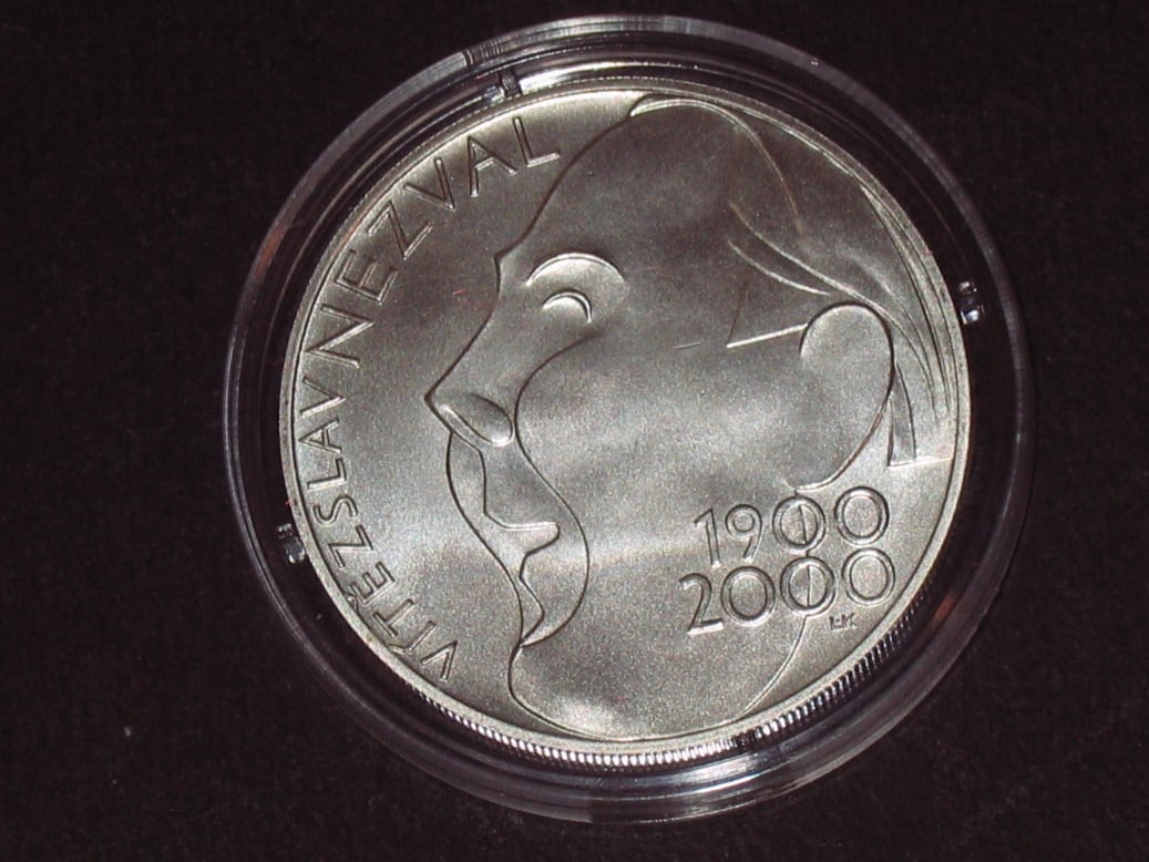 200 Kč 2000, V. Nezval