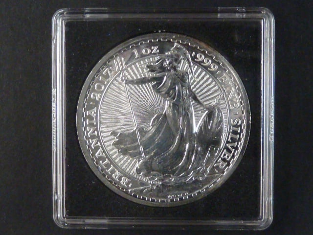 2 Pounds 2017 Britannia, 1 OZ 0.999 Ag