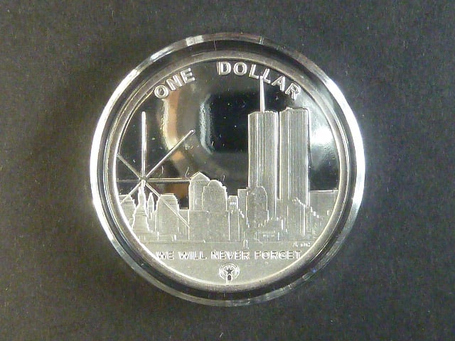 Medailová ražba 1 dollar 2004, Mariana Islands - výročí teroristického útoku na světové trading centrum, 1 OZ, Ag 999/1000