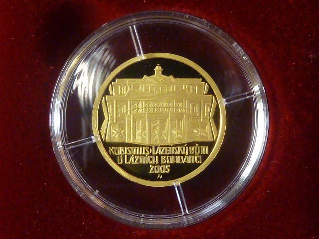 2000 Kč 2005 Architektura - Lázeňský dům v Lázních Bohdanči, 6,22 g