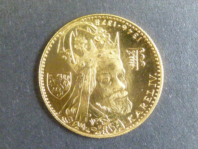 Dukát 1982 Karel IV., náklad 2382 kusů