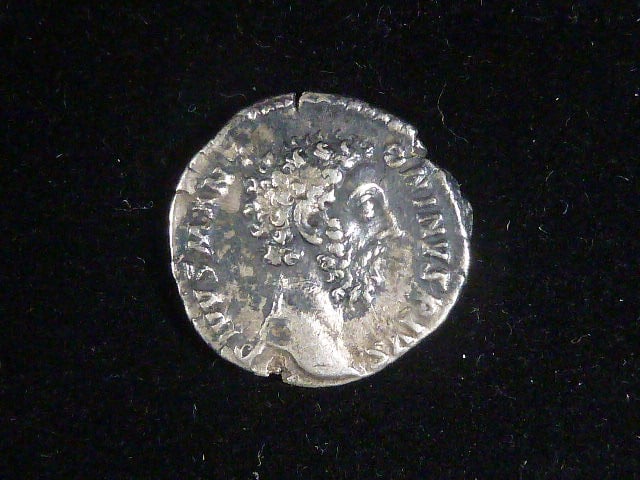 Denár, rok 180 n.l. - Marcus Aurelius (posmrtná ražba)