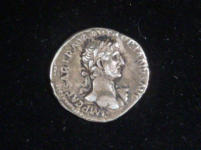 Denár, rok 119-122 n.l. - Hadriánus