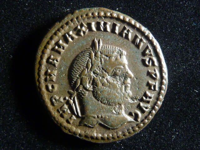 Follis, rok 301-302 n.l. - Maximianus Herculius, mincovna Cyzicus