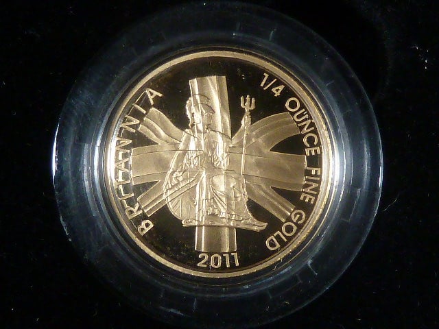 25 Pounds 2011 0.92 Au, prům. 28.4 mm, 8.51 g