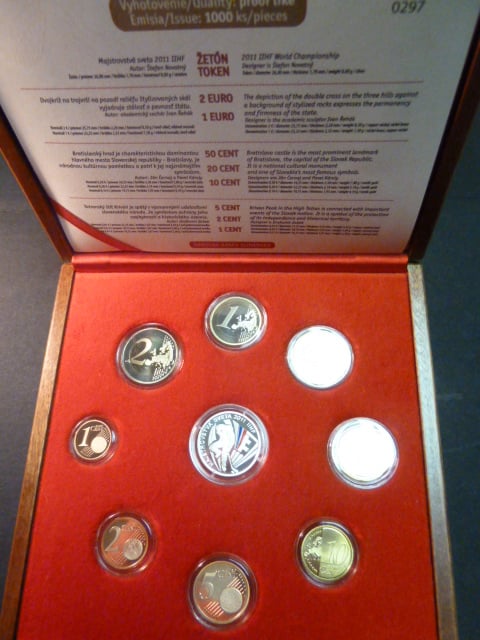 2011 sada Majstrovstvá sveta IIHF world championship, sada proof v dřevěné etui, náklad 1000 ks