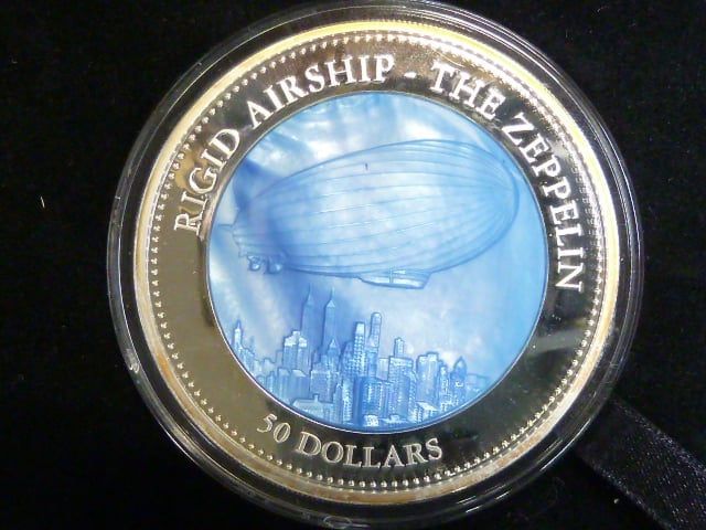 50 Dollars 2013 Zeppelin, Ag 999, 155,5 g, náklad 750 ks, průměr 65 mm, etue, certifikát,