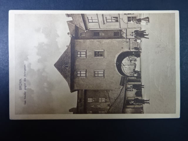 Brno - Orlí ulice (Adlergasse) - Měníská brána, prošlá 1917