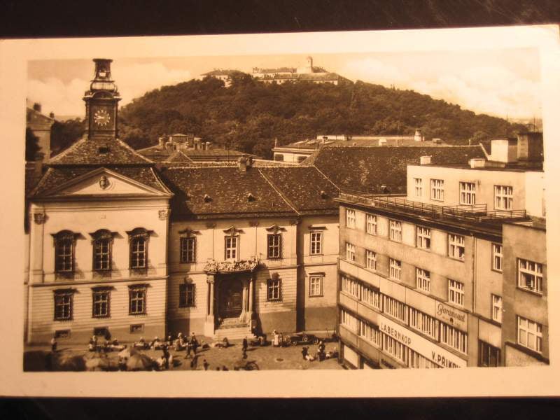 Brno, čb. fotopohlednice, Nová radnice, prošlá
