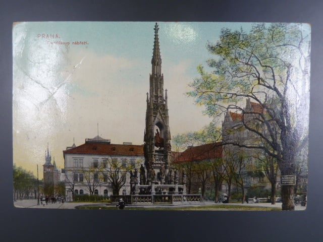 Praha Františkovo nábřeží, prošlá