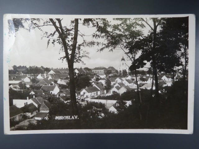 Miroslav celkový pohled, prošlá, stržená zn.
