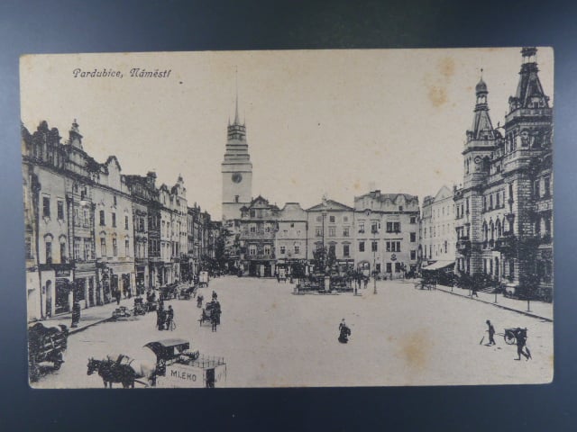 Pardubice náměstí, prošlá 1921