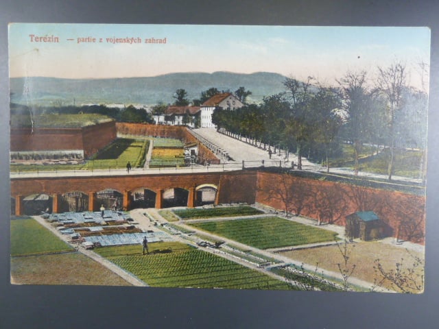Terezín vojenské zahrady, prošlá, strž. zn.