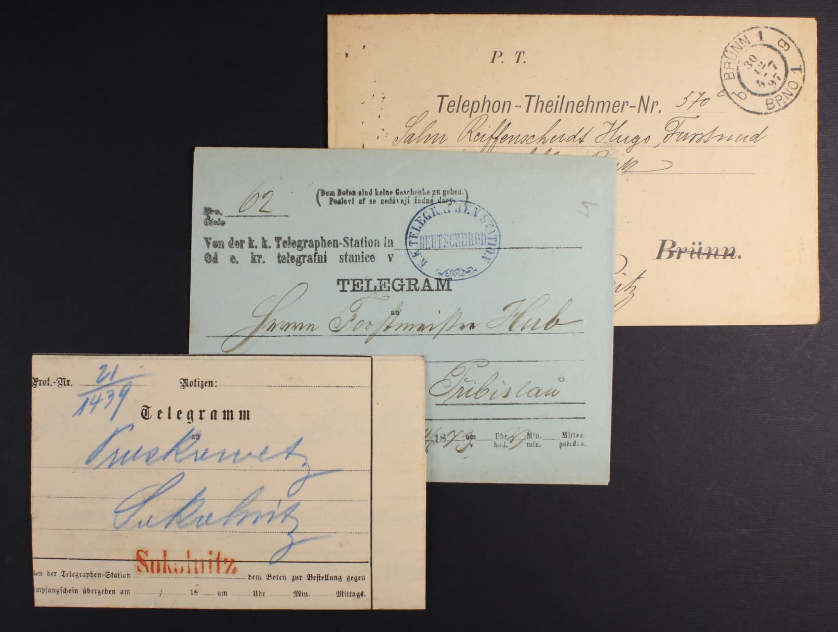 formulář na telefon s raz. BRNO 1 30.12.97 a 2 formuláře na telegram s červeným řádkovým raz. Sokolnitz z r. 1913 resp. s oválným modrým raz. K.u.K. TELEGRAPHEN STATION DEUTSCHE BROD z r. 1870