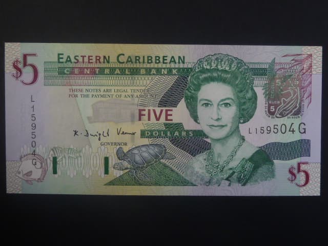 VÝCHODOKARIBSKÉ STÁTY, Grenada 5 Dollars 2003, BNB. B225g, Pi. 41