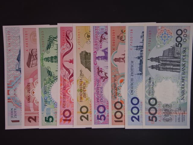 sada nominálů 1–500 Zlotych 1990, nevydané, BNB. BNP810.001a - 810.500a, 9 kusů, originální obal
