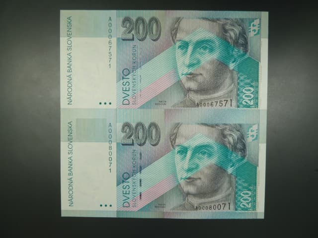 200 Sk 1995 série A, nerozstřižené 2 ks