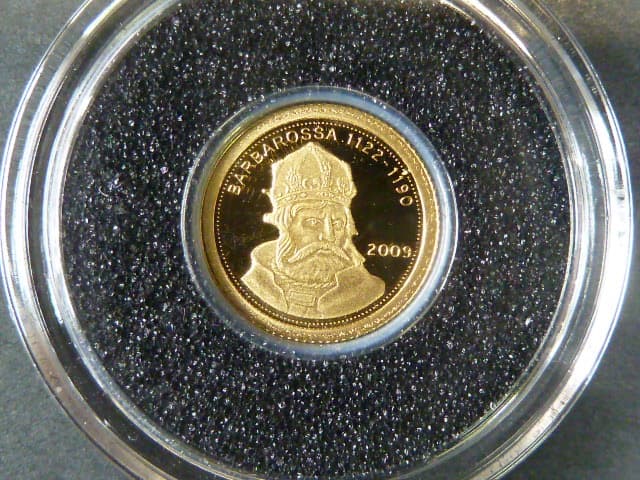 1 Tala 2009 - Barbarosa, Au 0,999, 0,5g, náklad 5000 ks, průměr 11 mm, KM 185