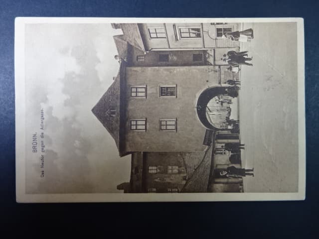 Brno - Orlí ulice (Adlergasse) - Měníská brána, prošlá 1917